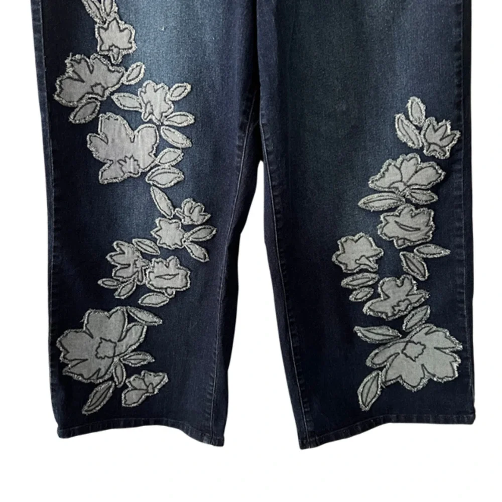 DG2 by Diane Gilman Wide Leg Crop Jeans Embroidered Frayed Hem Indigo - Picture 4 of 8